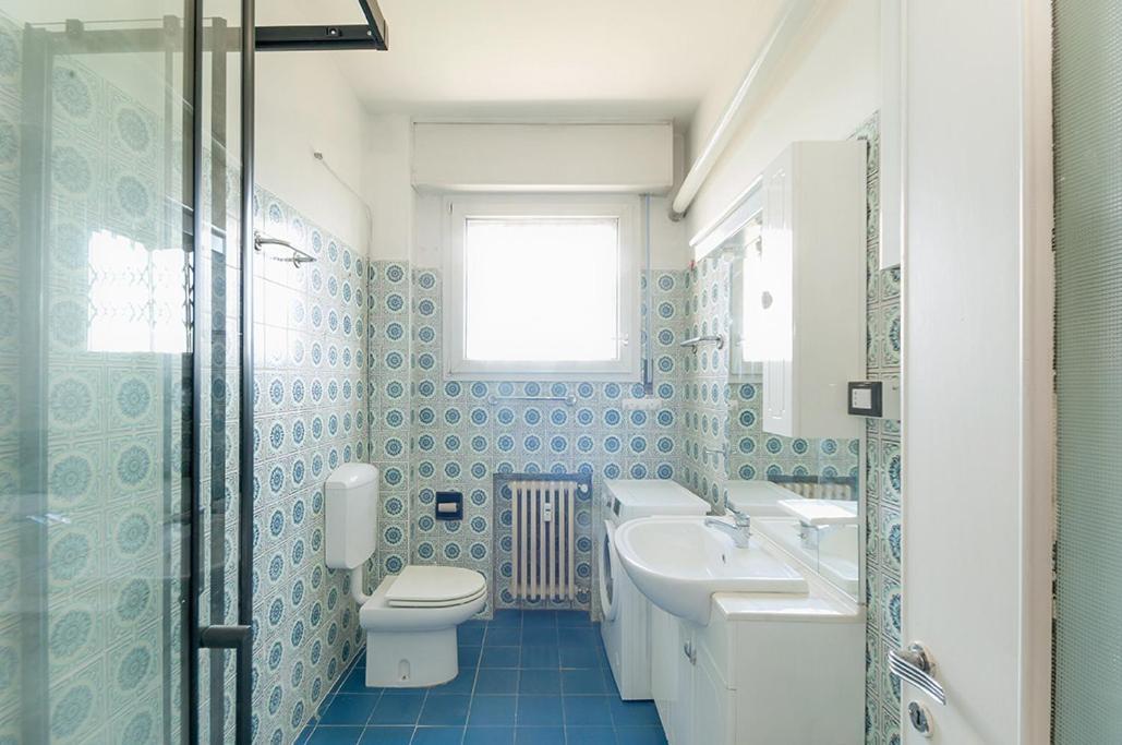Private Room For Girls Болонья Екстер'єр фото