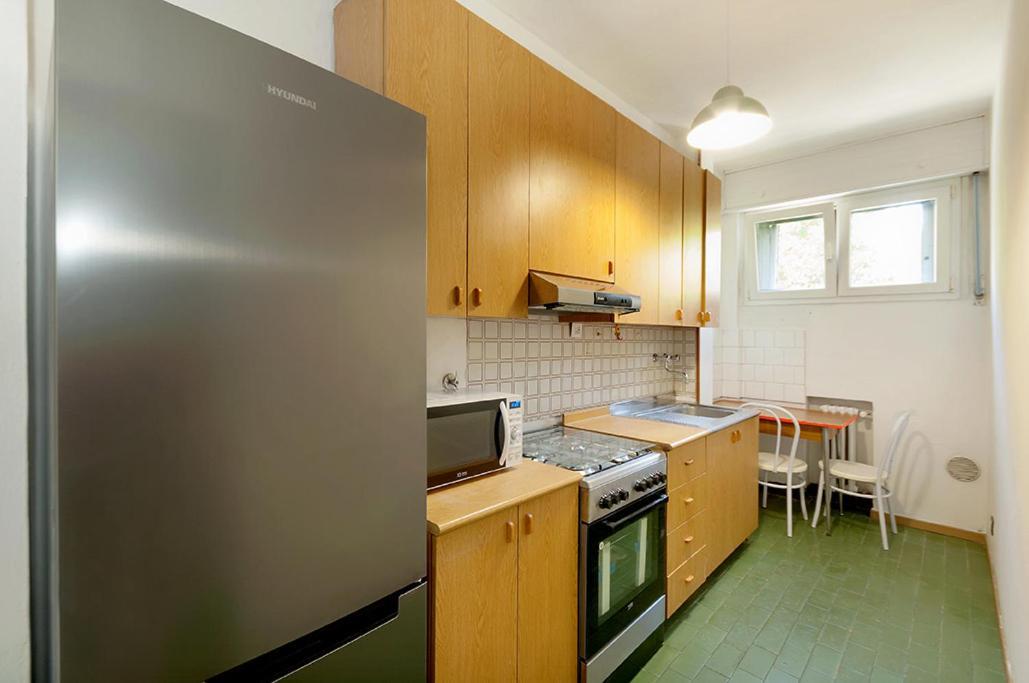 Private Room For Girls Болонья Екстер'єр фото